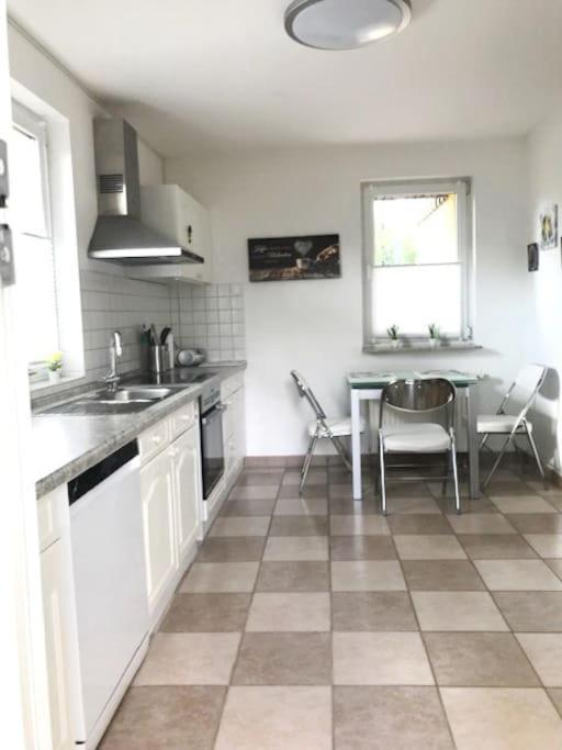 Komfortables Einzelhaus Mit Garten Halstenbek Екстер'єр фото
